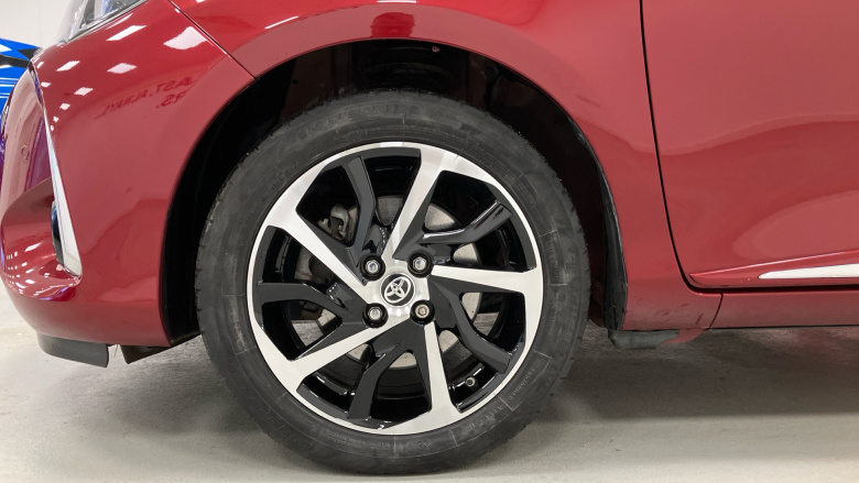 Toyota Yaris 1.5 Hybrid Excel 5dr CVT Hybrid Hatchback